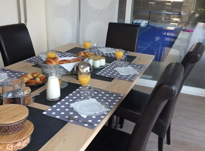 לינה וארוחת בוקר D Hotes Couette Et Campagne 3*