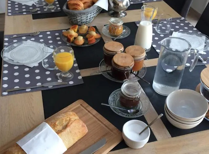 לינה וארוחת בוקר D Hotes Couette Et Campagne 3*